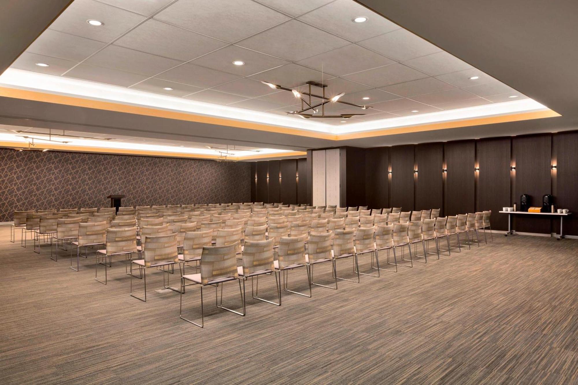 Aloft Dallas Love Field Ngoại thất bức ảnh